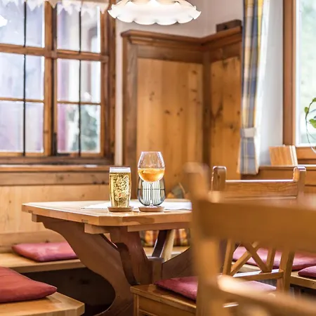 Waldruh Guest house Wiesing